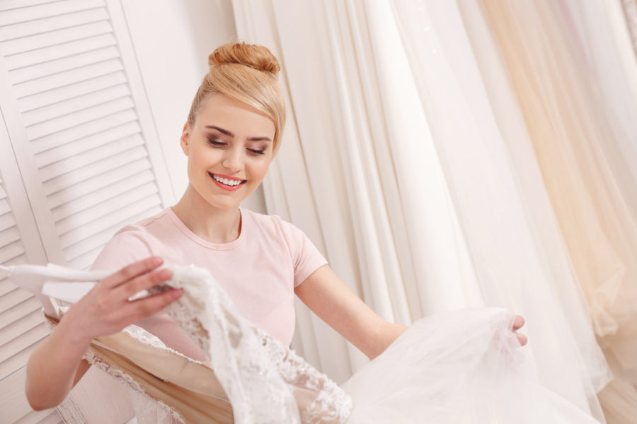ways-to-clean-wedding-dress