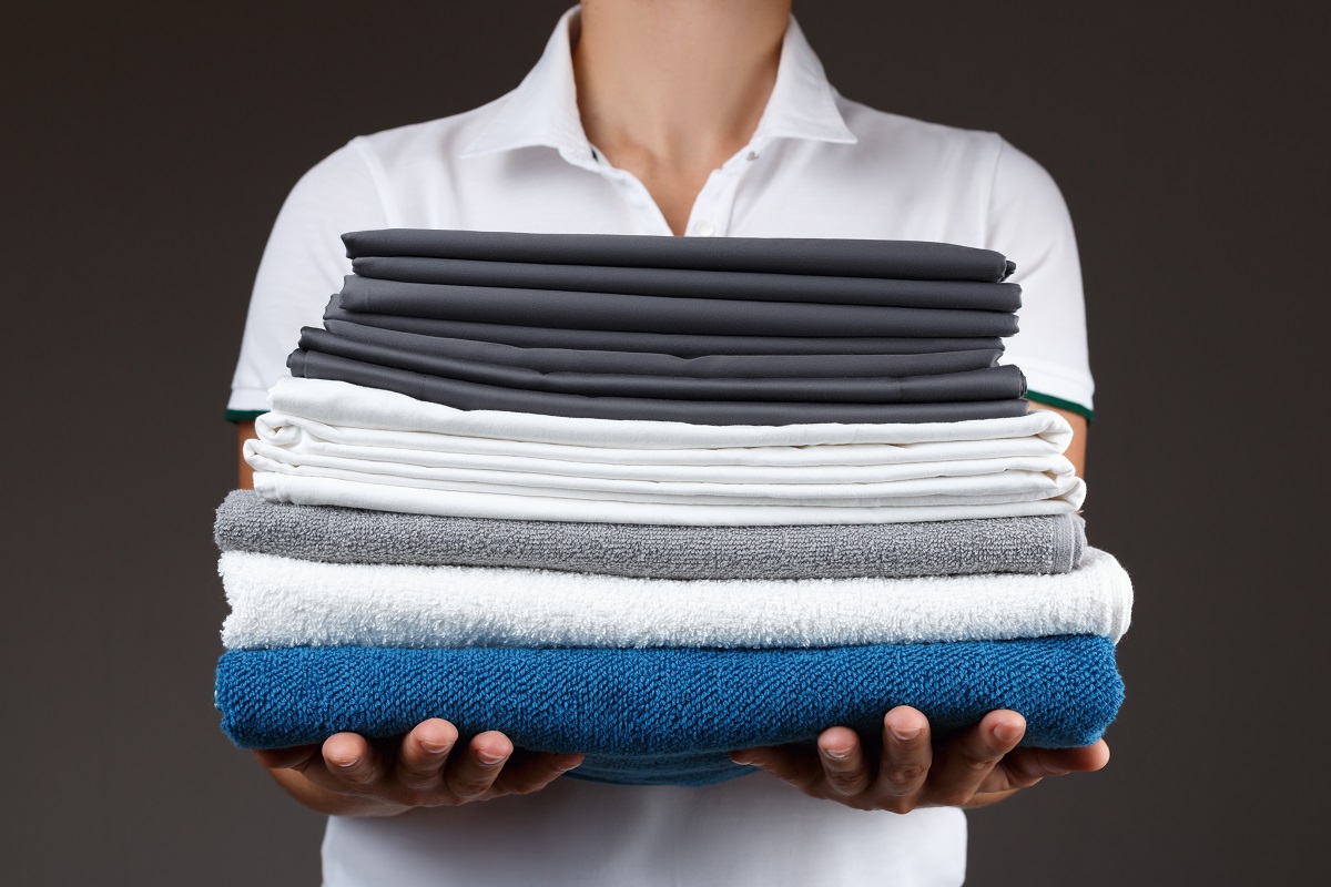 Take-Your-Linen-Fabrics-to-Dry-Cleaning-in-Orange-County